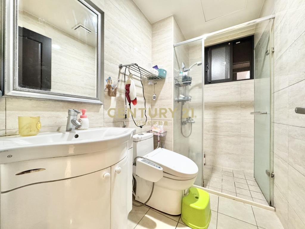 過嶺重劃區★三面採光★峰雲★四房車