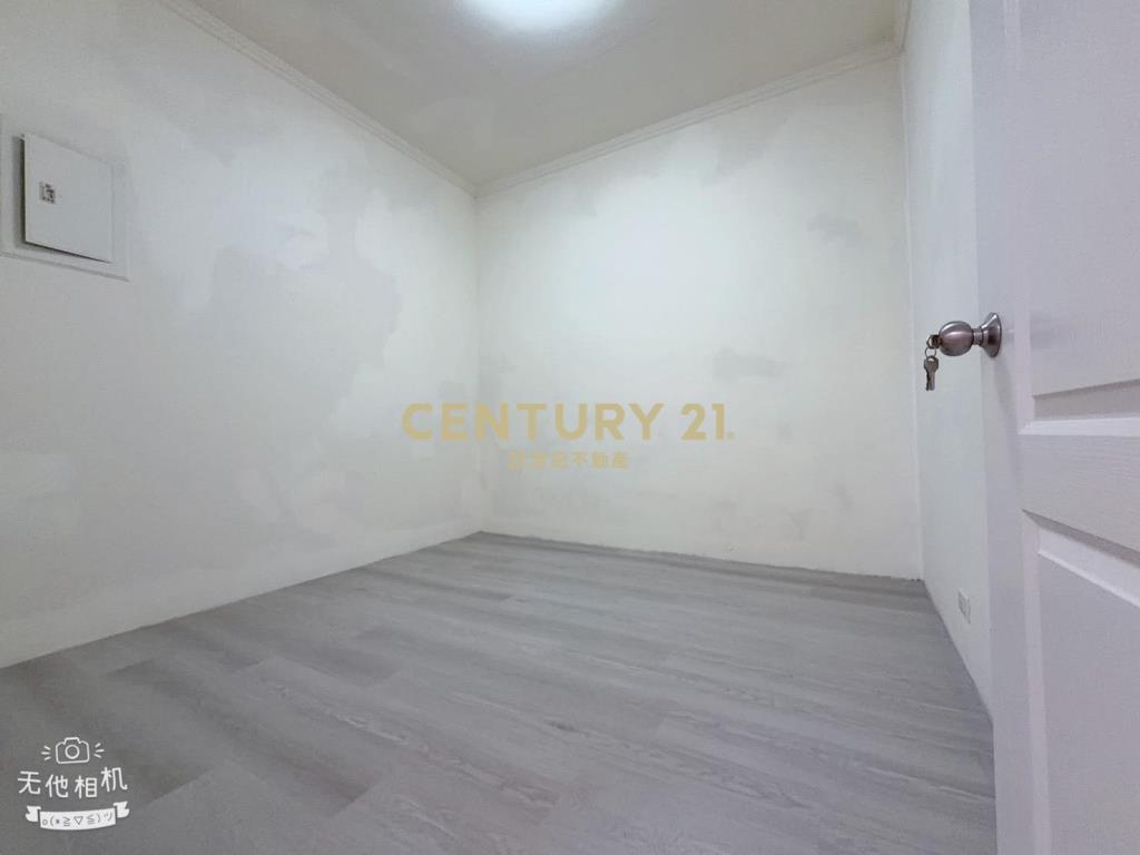 近楊梅交流道凱薩裝潢3房