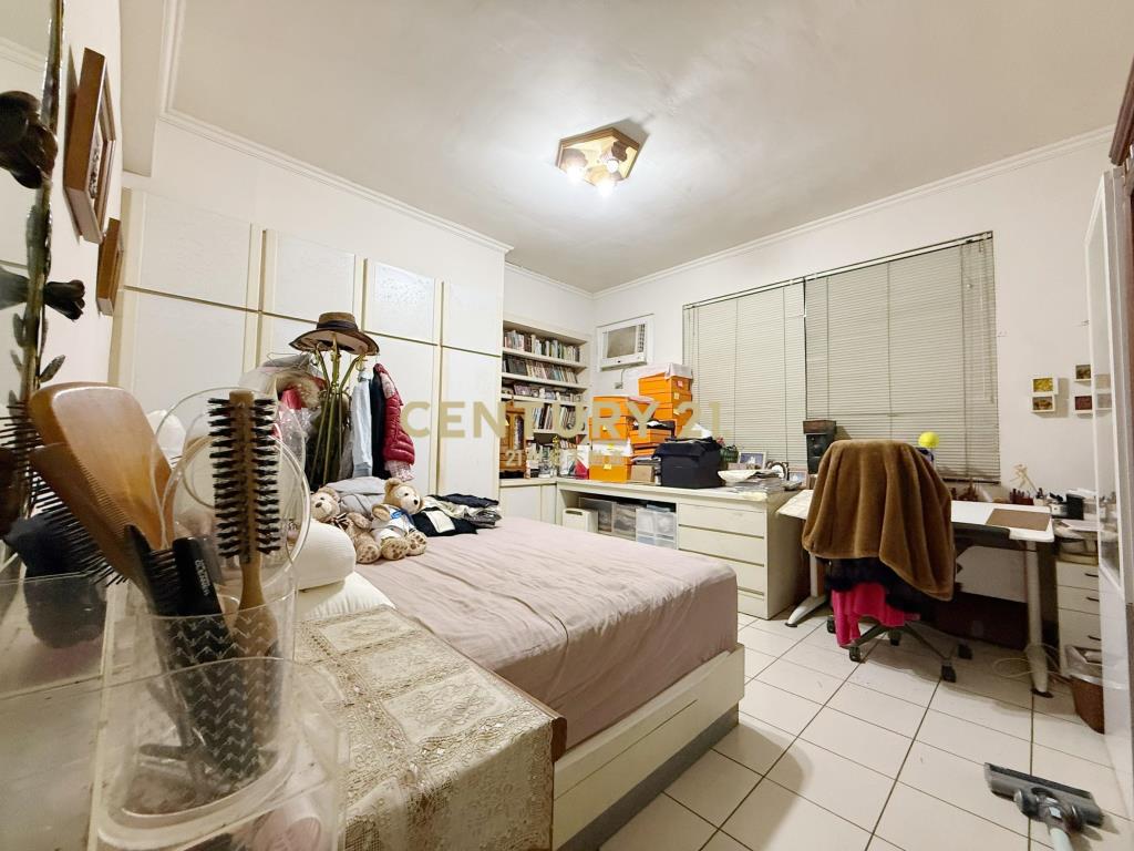 楊梅市區10米路透天