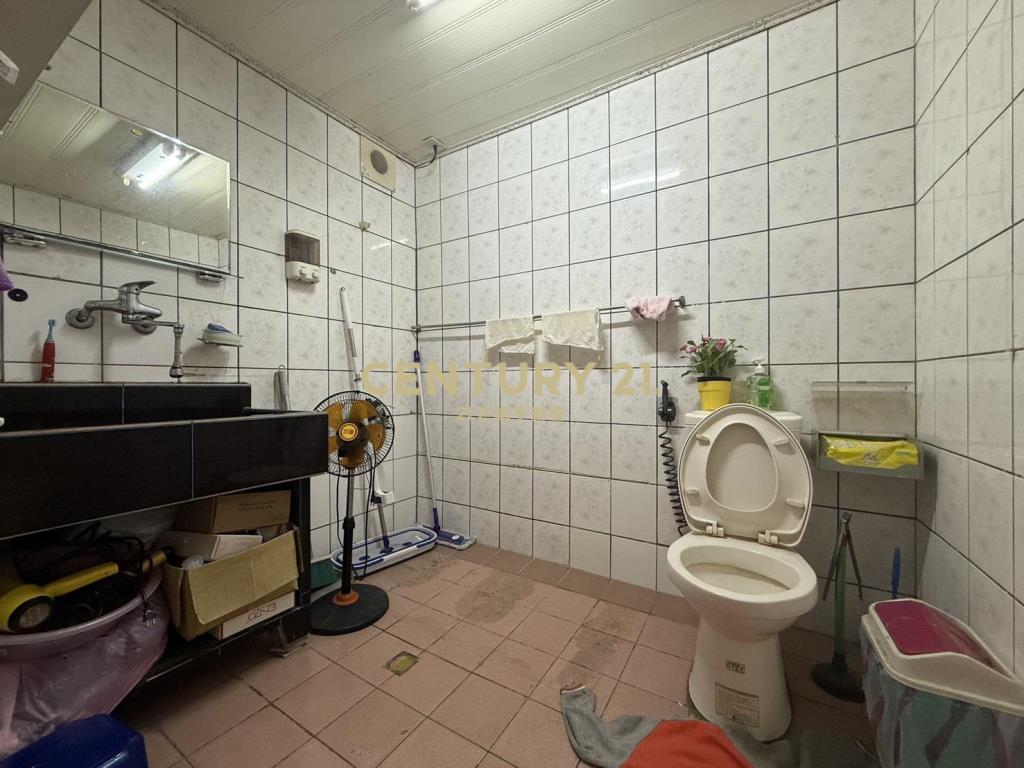 平鎮近山子頂大地坪室內車庫