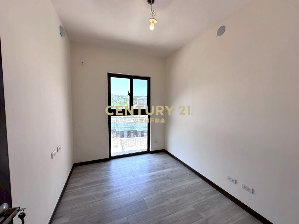 櫻花旭次頂樓景觀三房車