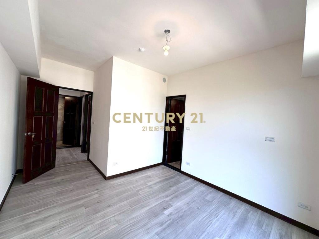 櫻花旭次頂樓景觀三房車