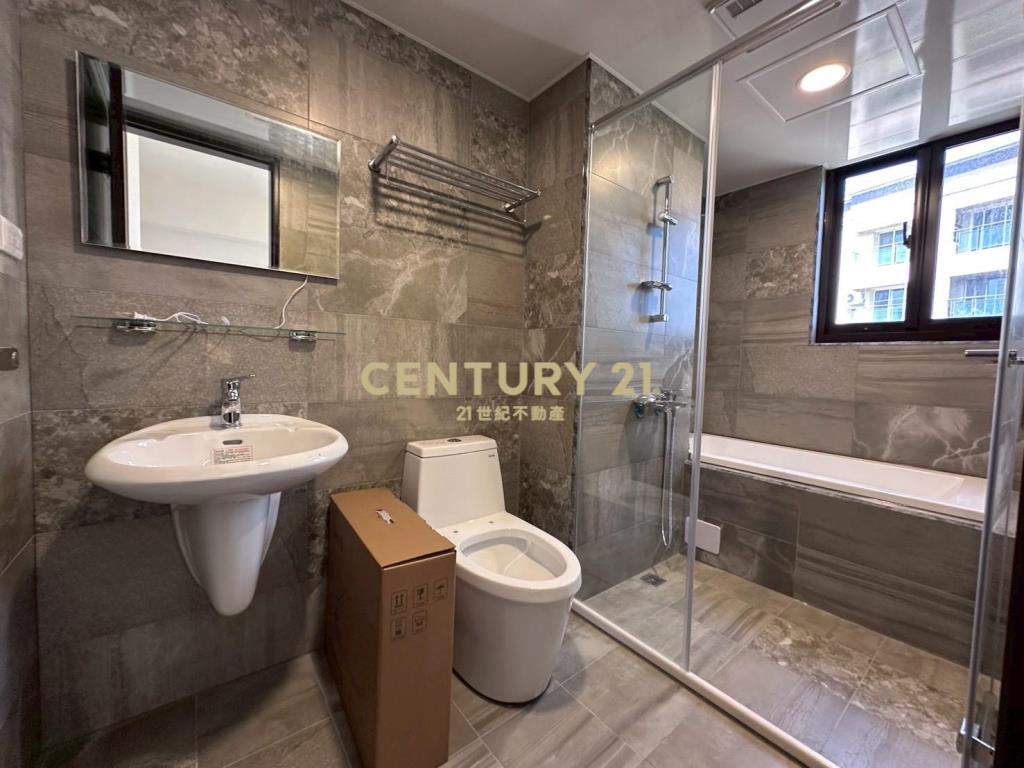 櫻花旭次頂樓景觀三房車