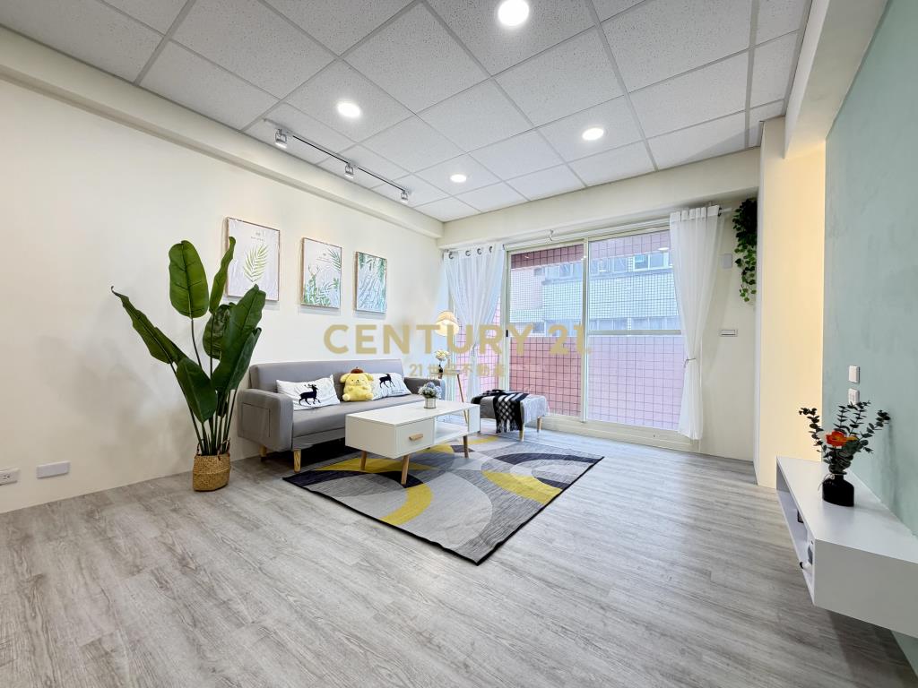 凱薩精美三房車