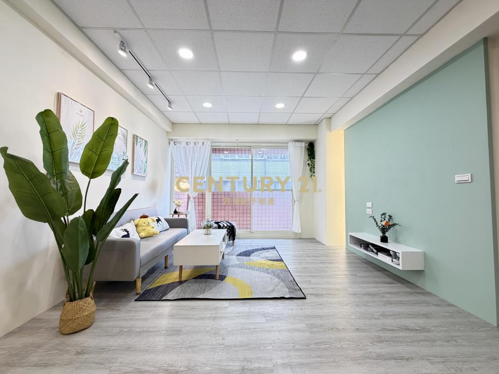 凱薩精美三房車