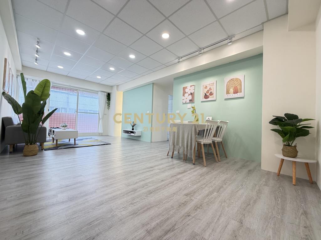 凱薩精美三房車