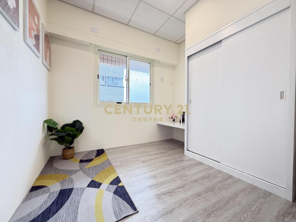 凱薩精美三房車