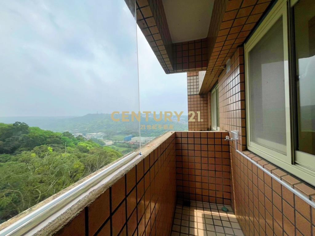 凱薩精美三房車