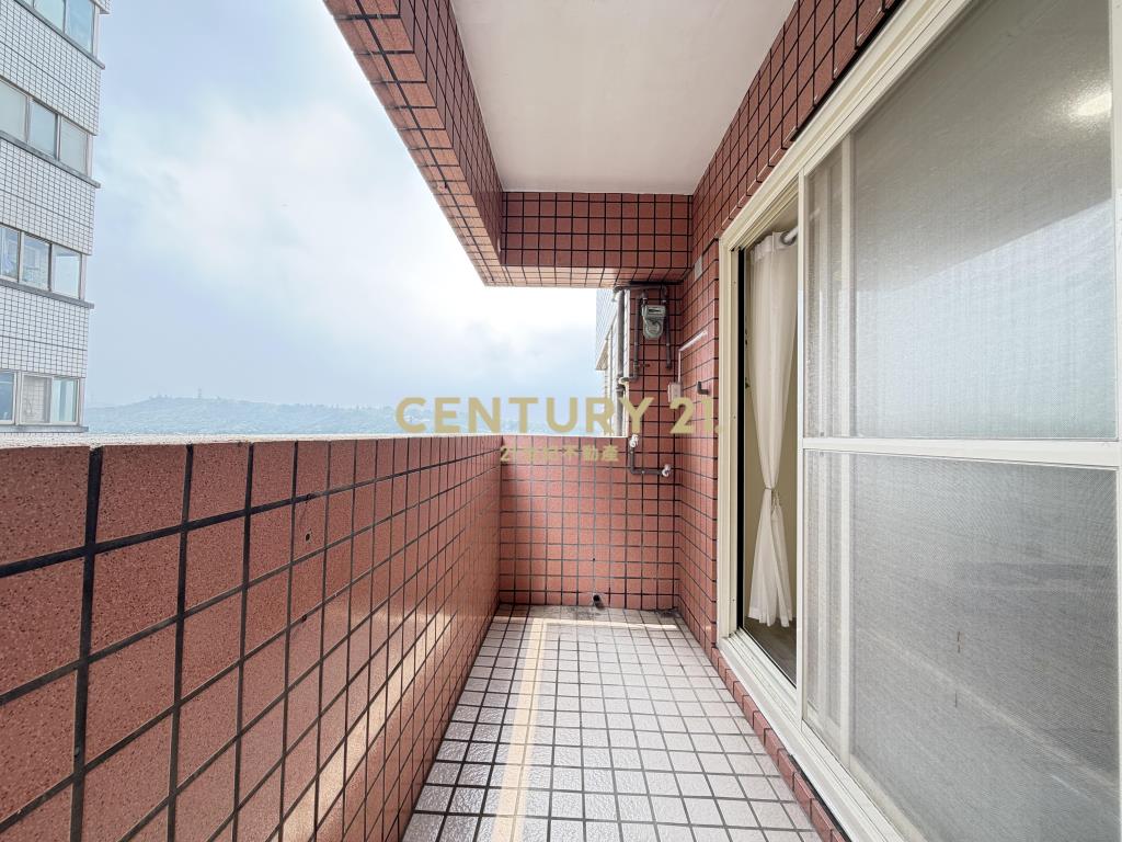 凱薩精美三房車