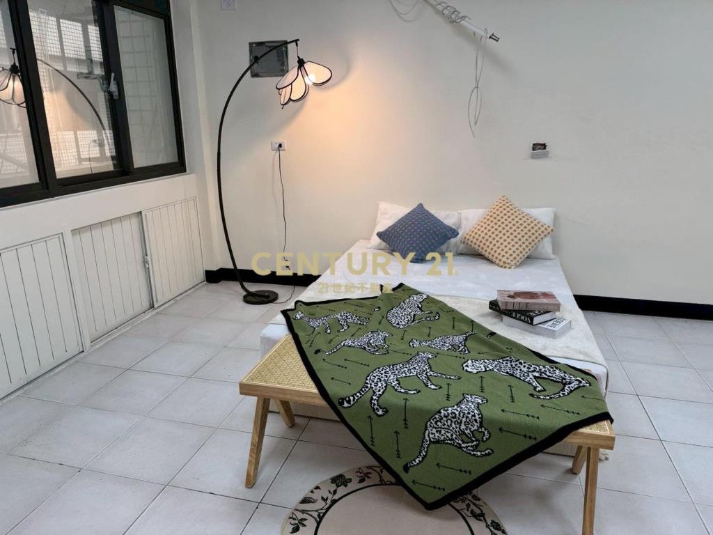 楊梅市場室內大坪數2房