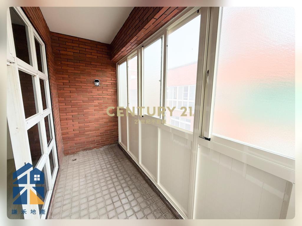 楊湖路湖適公寓四大房+車位