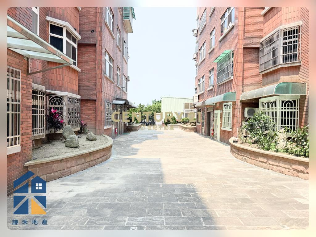 楊湖路湖適公寓四大房+車位