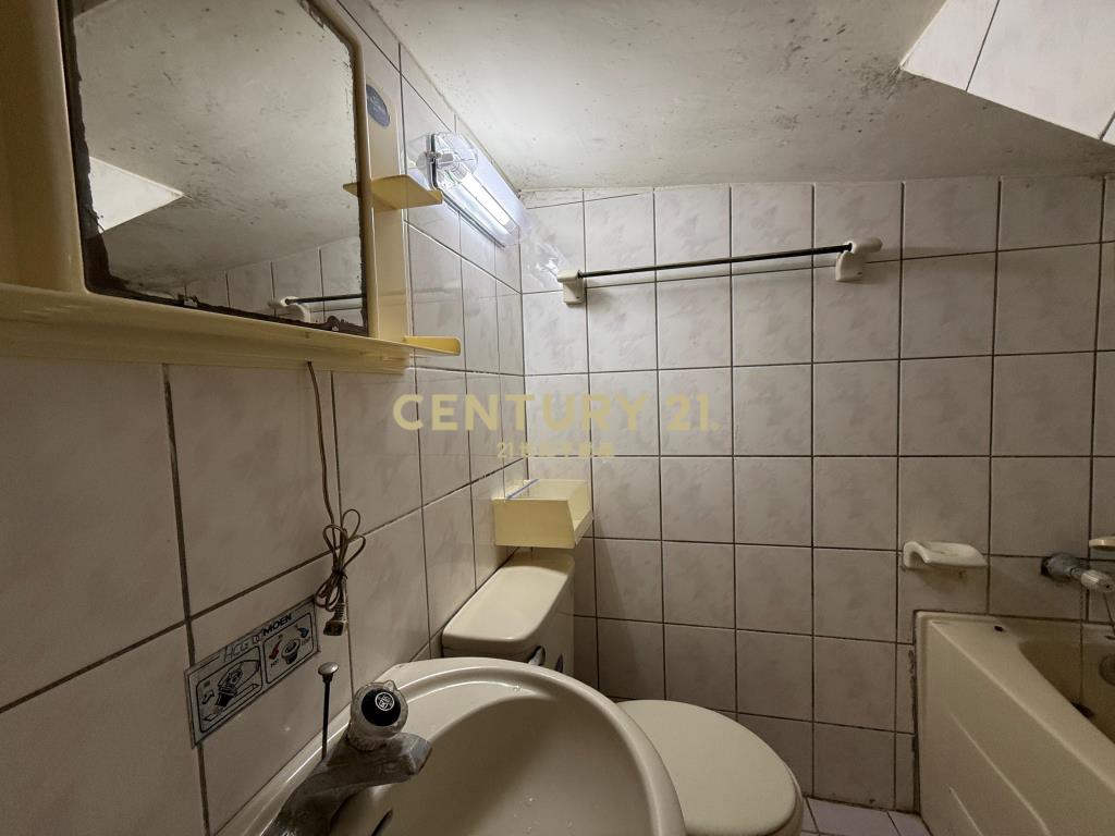 觀音草漯低總價透天