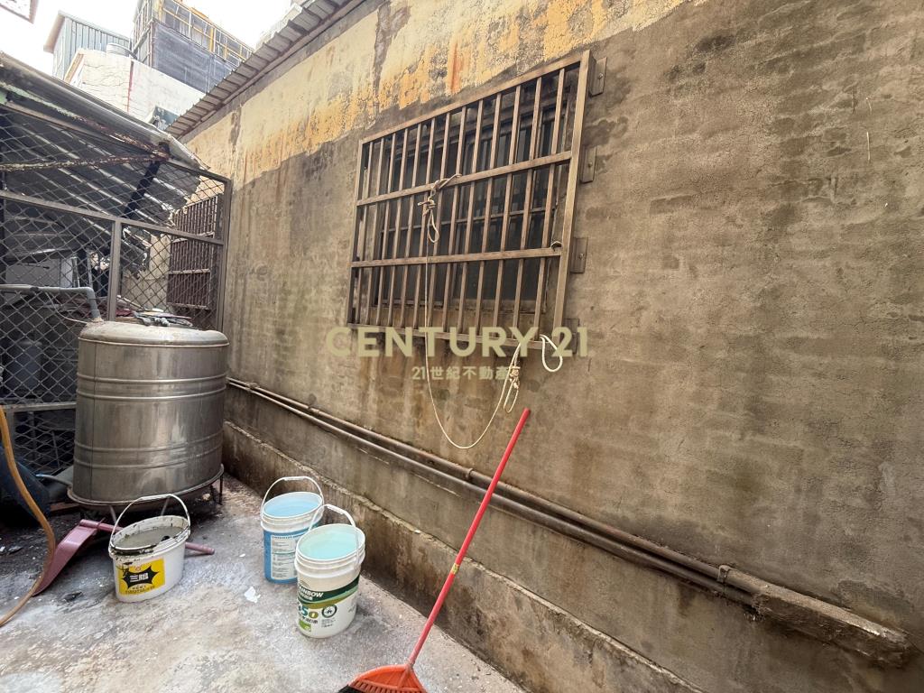 觀音草漯低總價透天