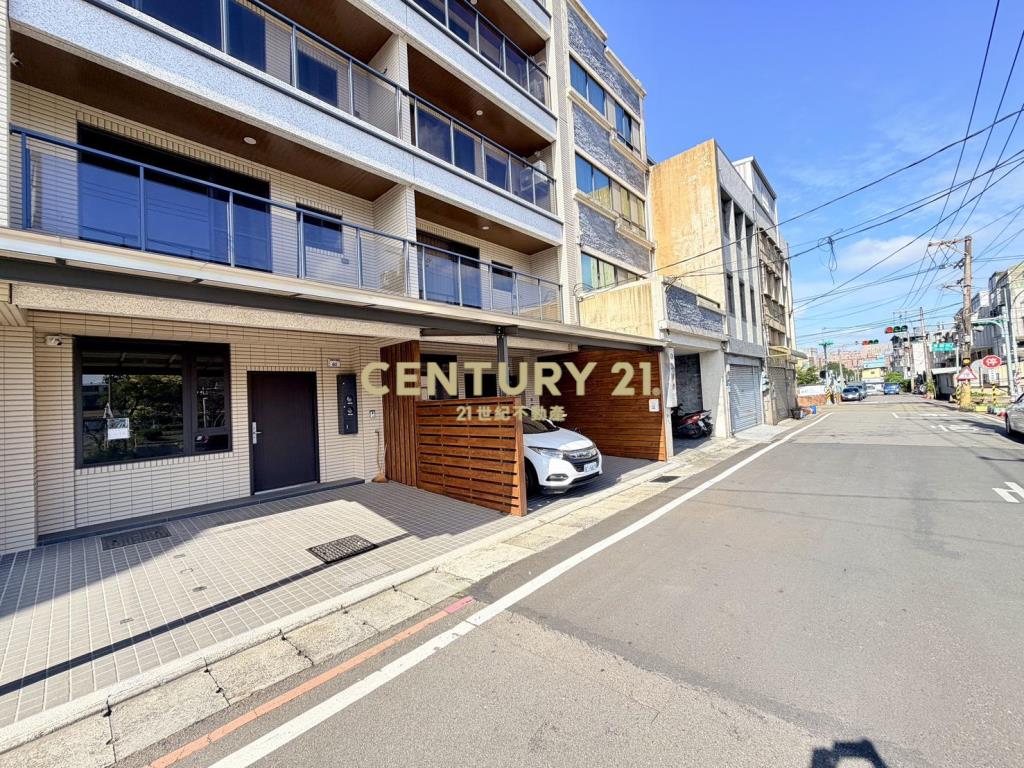 全新中山北全聯旁電梯別墅