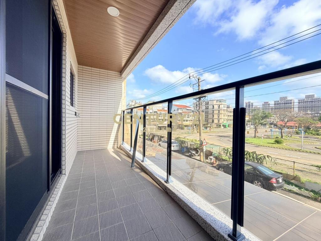 全新中山北全聯旁電梯別墅