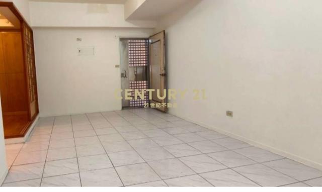 聚寶莊稀有一樓2+1房