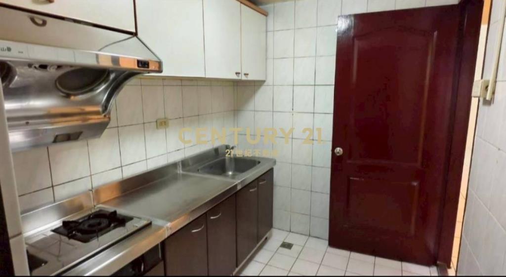 聚寶莊稀有一樓2+1房