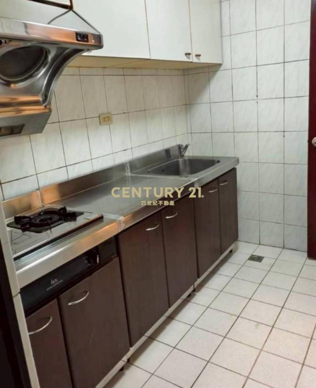 聚寶莊稀有一樓2+1房