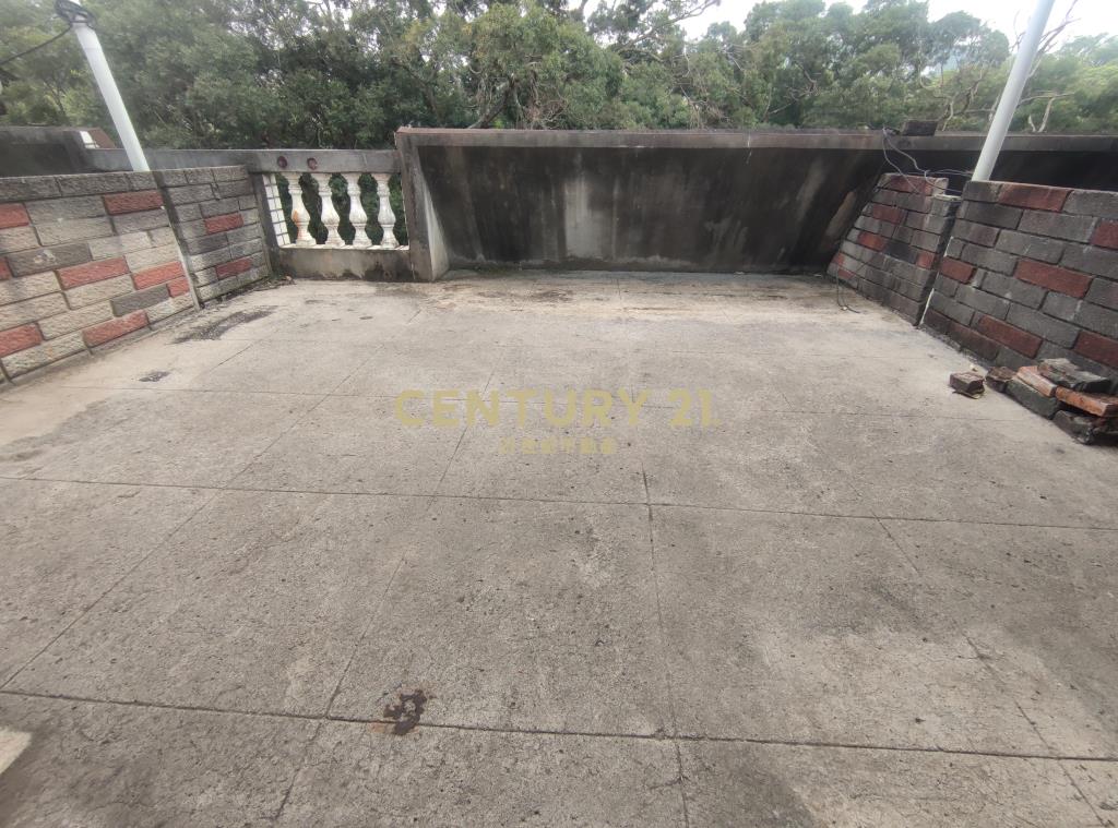 新江路前院車庫別墅