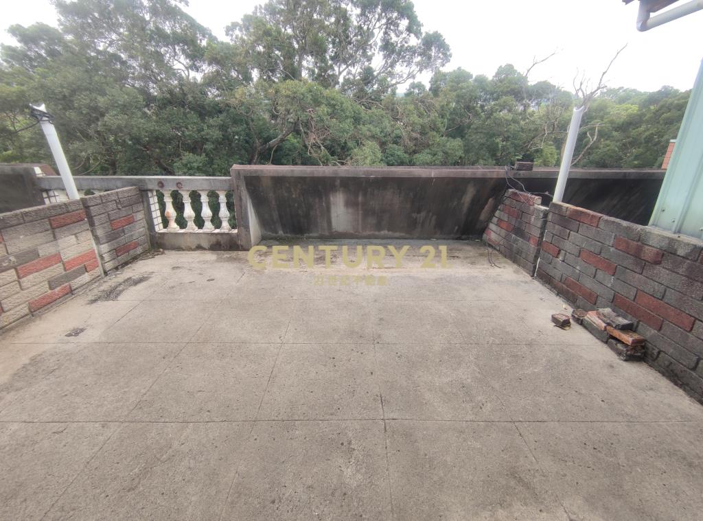 新江路前院車庫別墅