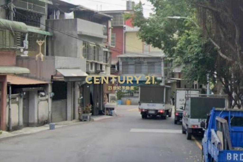 中壢華勛雙面路50坪建地