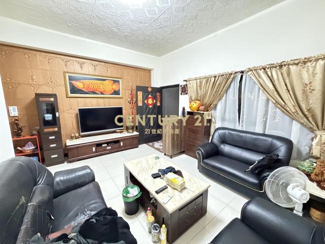 藝術家前院雙車美墅