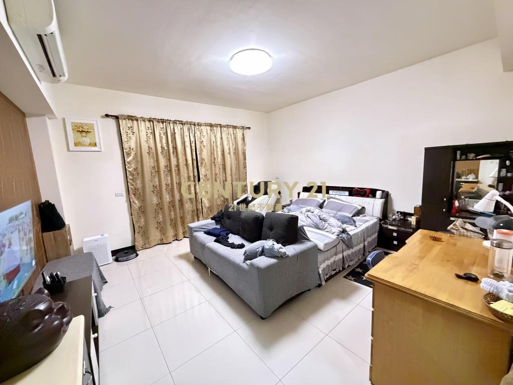 藝術家前院雙車美墅