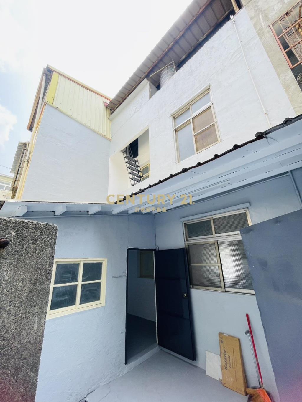 彰化田中車站旁整新大面寬透天