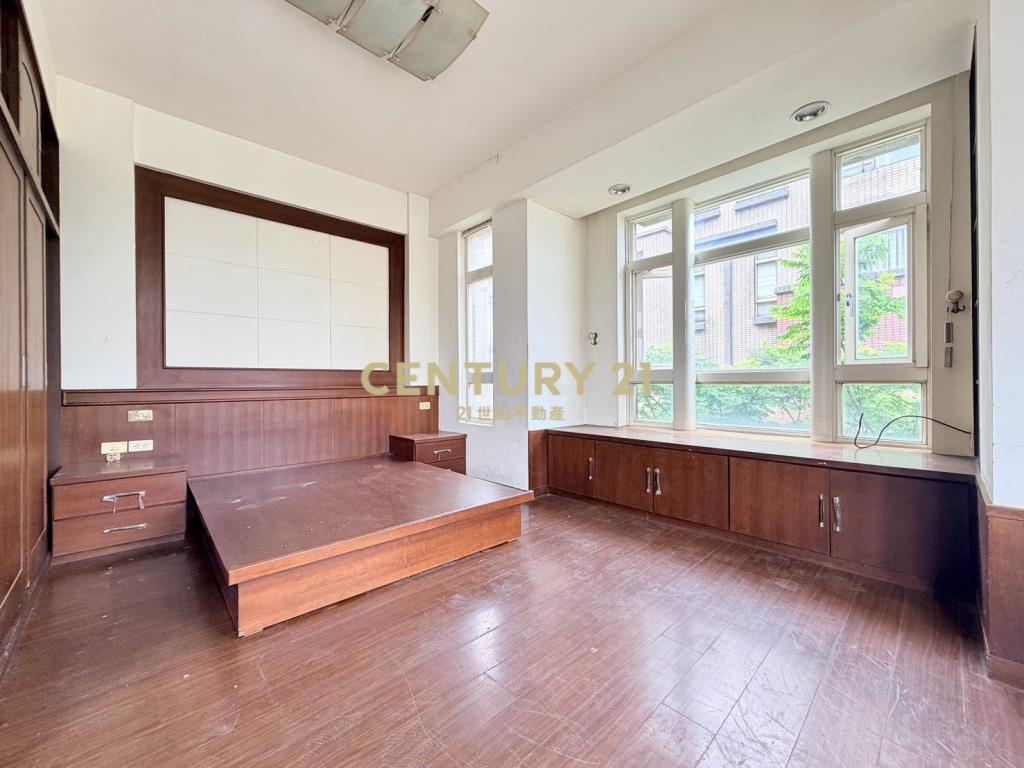 楊光學區三秀雅硯車庫型透天