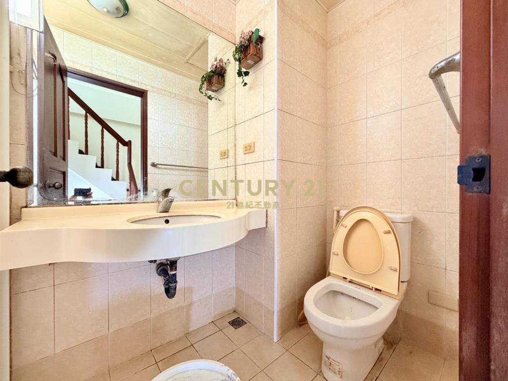 楊光學區三秀雅硯車庫型透天