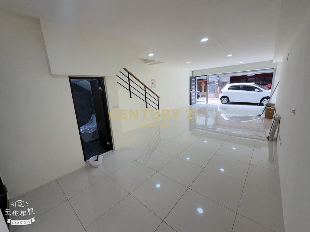 幼獅交流道🏆高榮國小旁透天