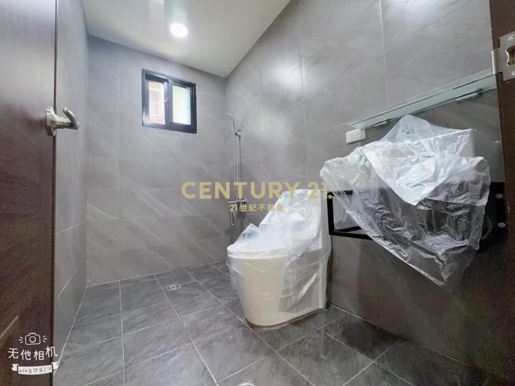 幼獅交流道🏆高榮國小旁透天