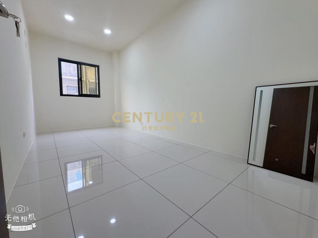 幼獅交流道🏆高榮國小旁透天