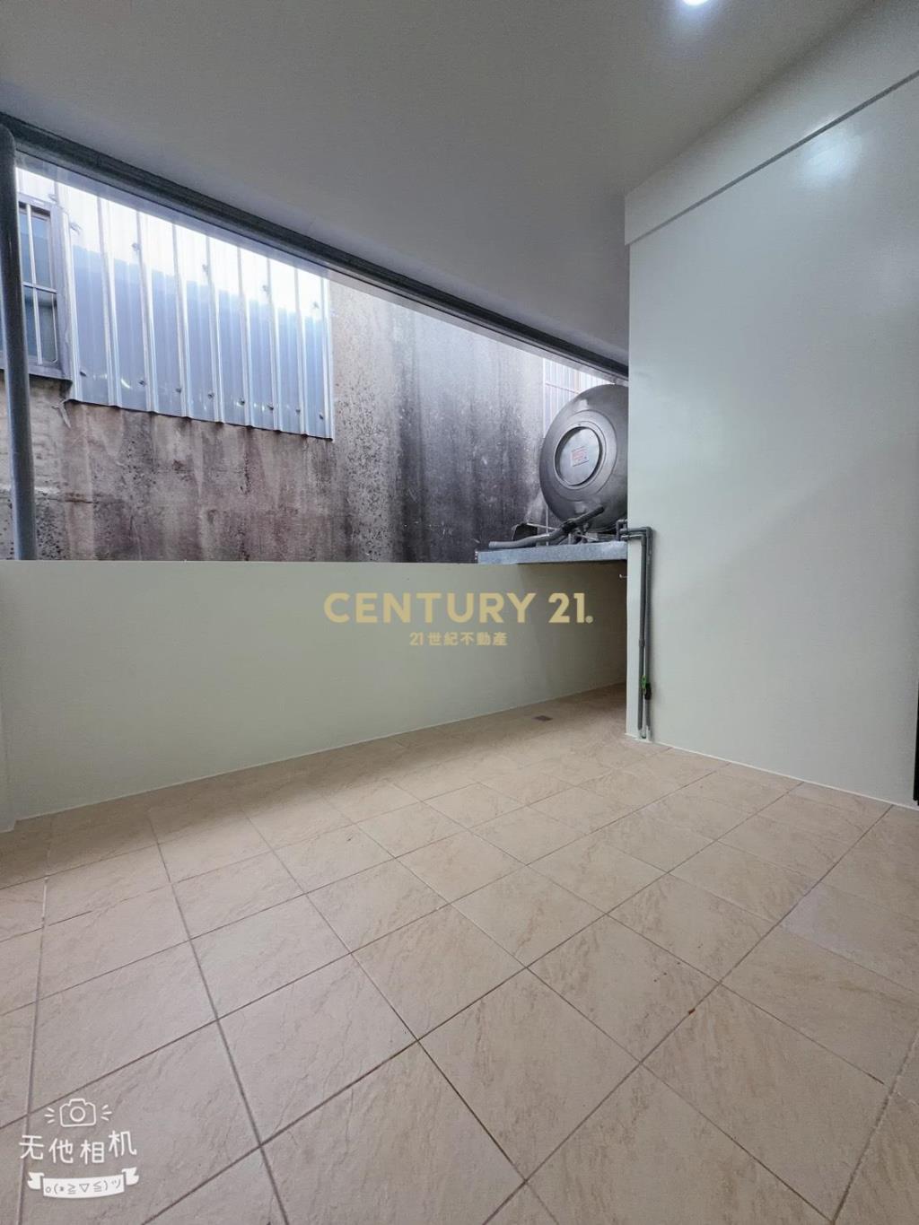 幼獅交流道🏆高榮國小旁透天