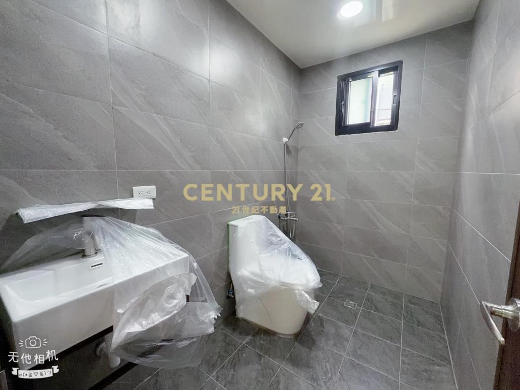 幼獅交流道🏆高榮國小旁透天-2