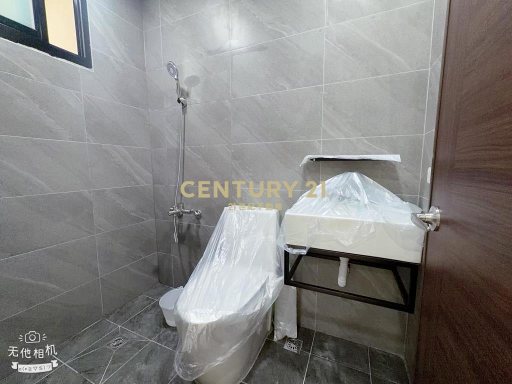 幼獅交流道🏆高榮國小旁透天-2