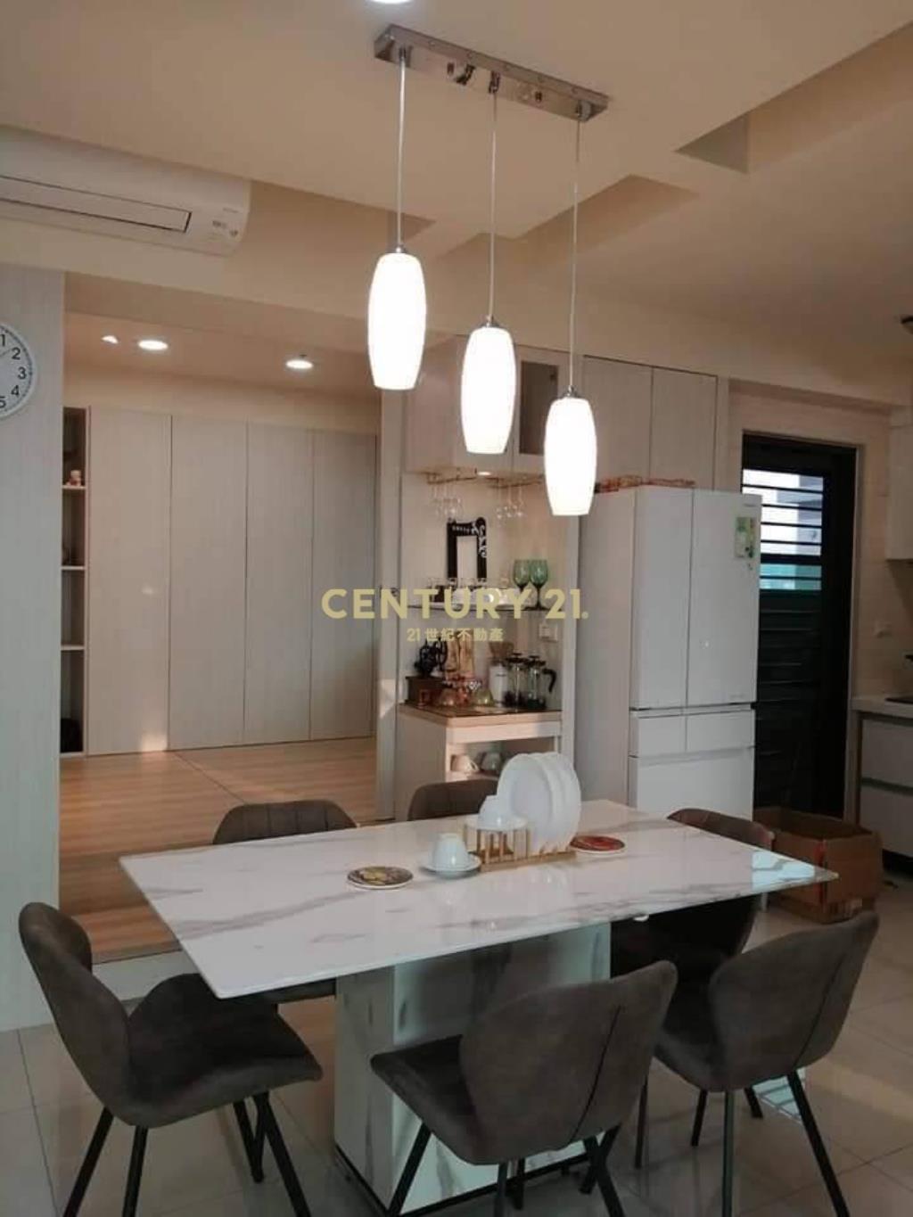 站前京華景觀四房加車位