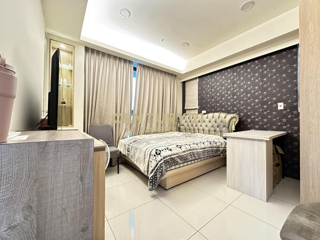 站前京華景觀四房加車位