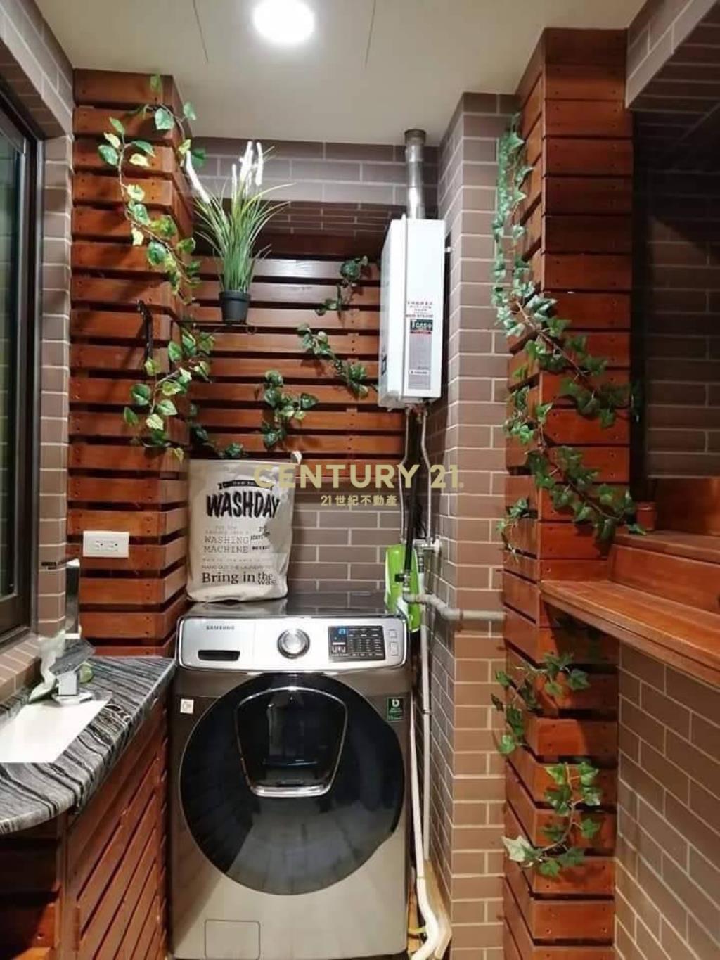 站前京華景觀四房加車位