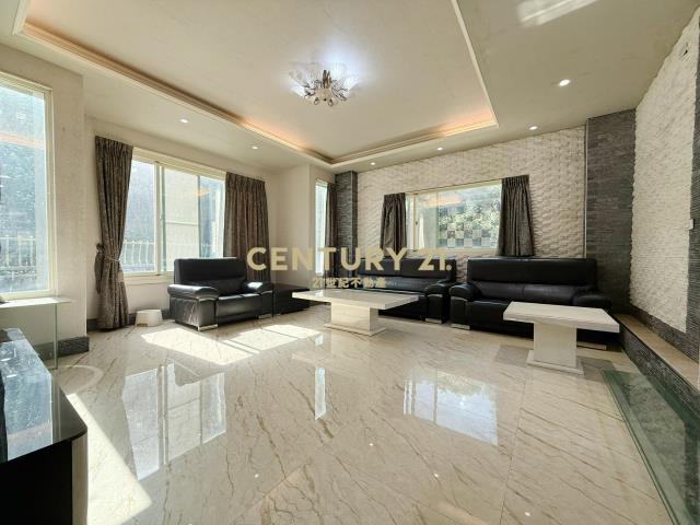 大地坪羅馬雙車豪墅