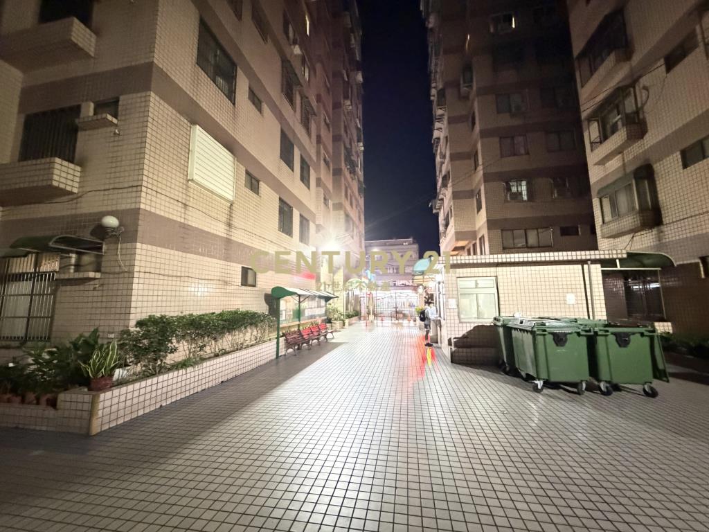 楊梅近交流道美3房