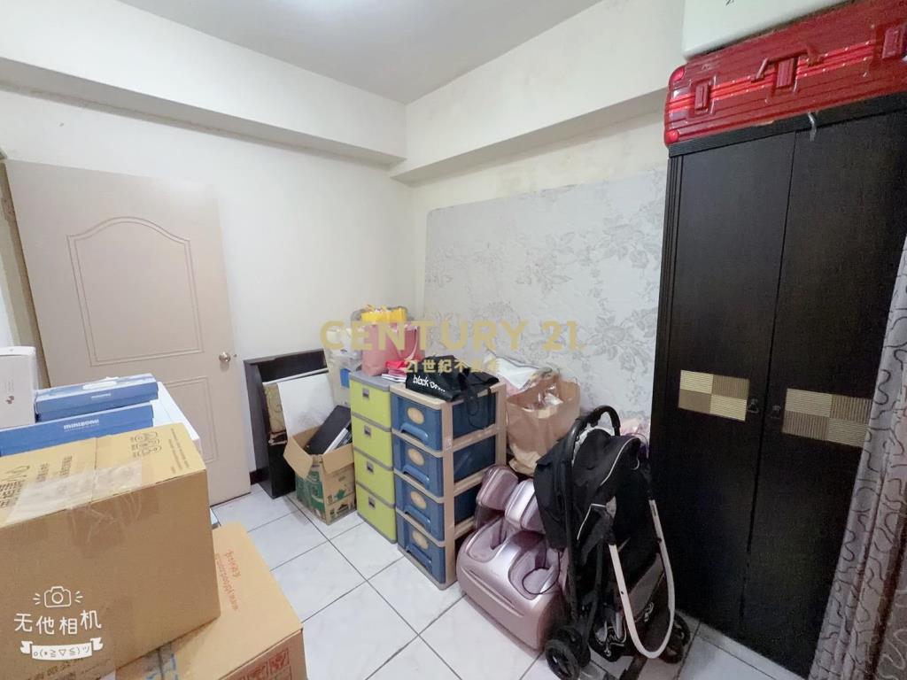 近楊梅交流道凡爾賽大3房