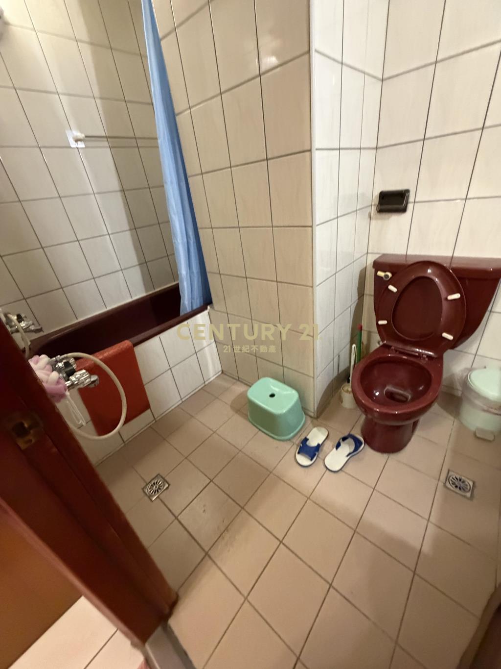中壢SOGO四大房車雙邊採光