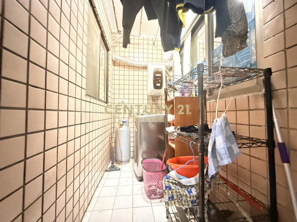 近楊梅車站省道旁大坪數高樓層三房