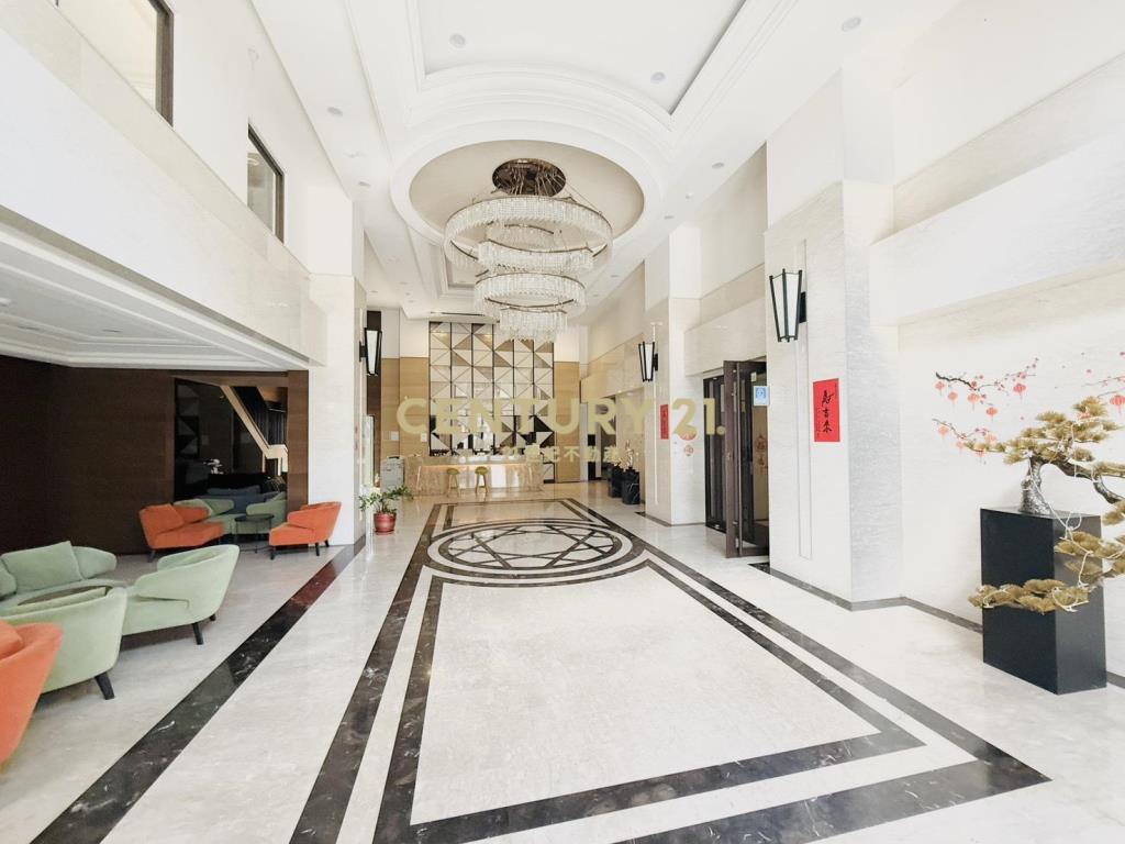 龍潭市區金店面