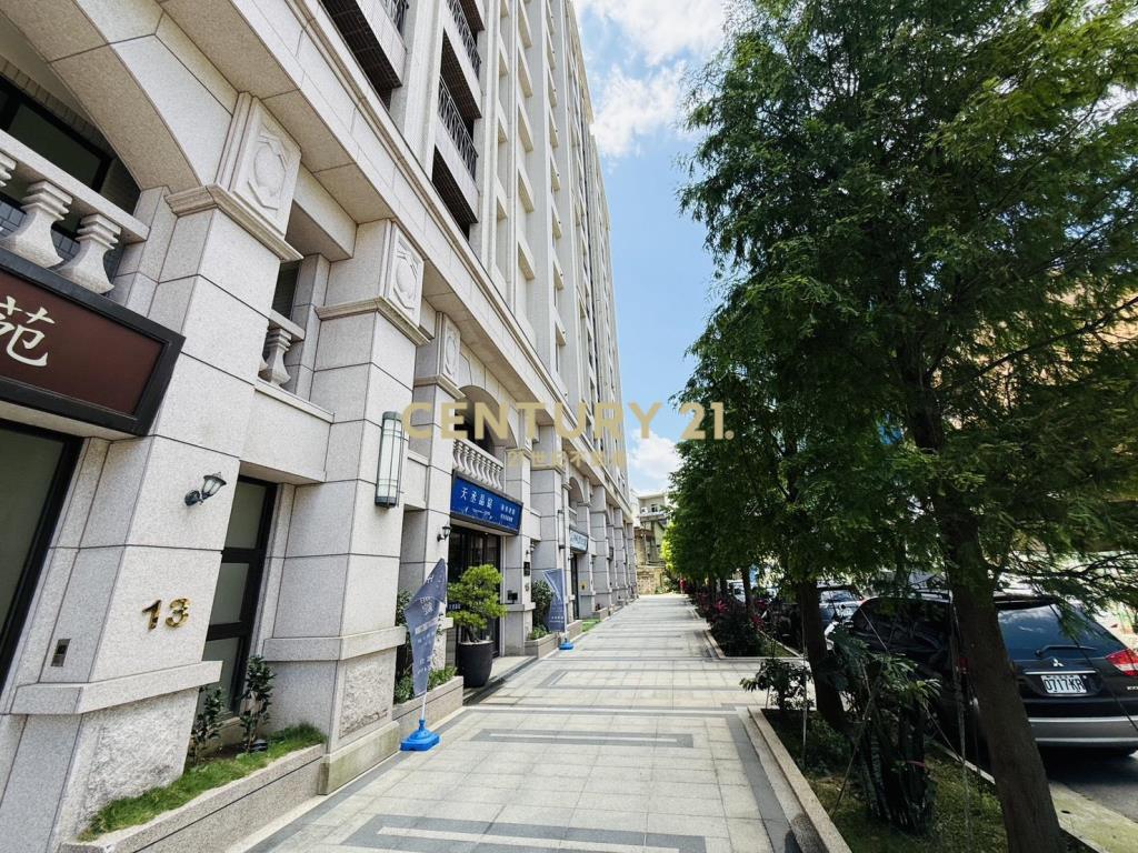 龍潭市區金店面