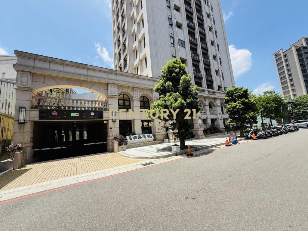 龍潭市區金店面