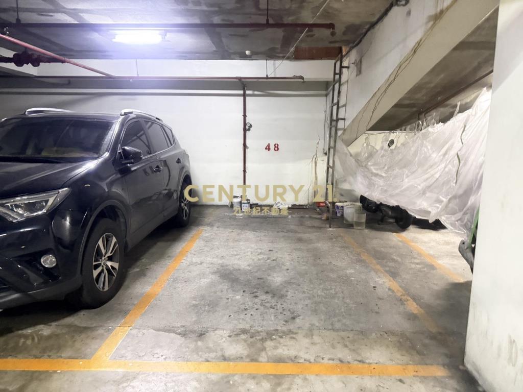 近幼獅交流道電梯三房+平車