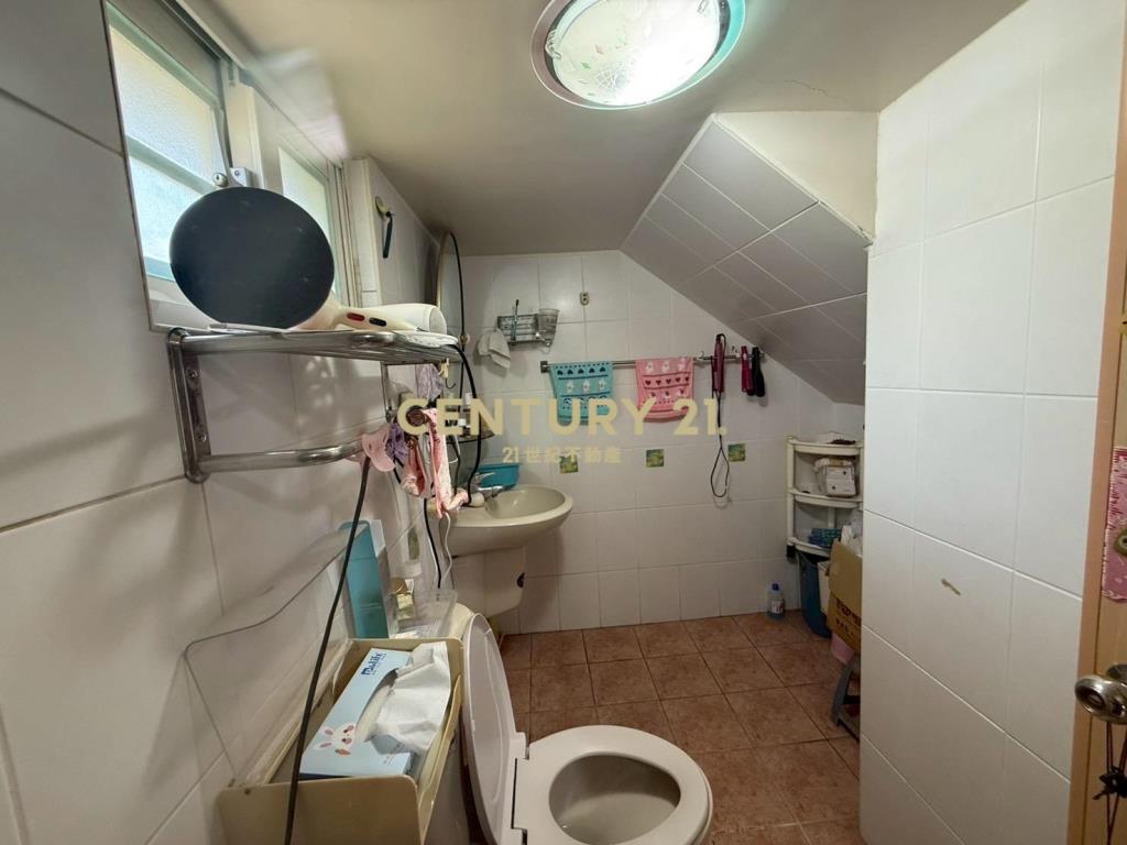 新屋大坪數農房11房間